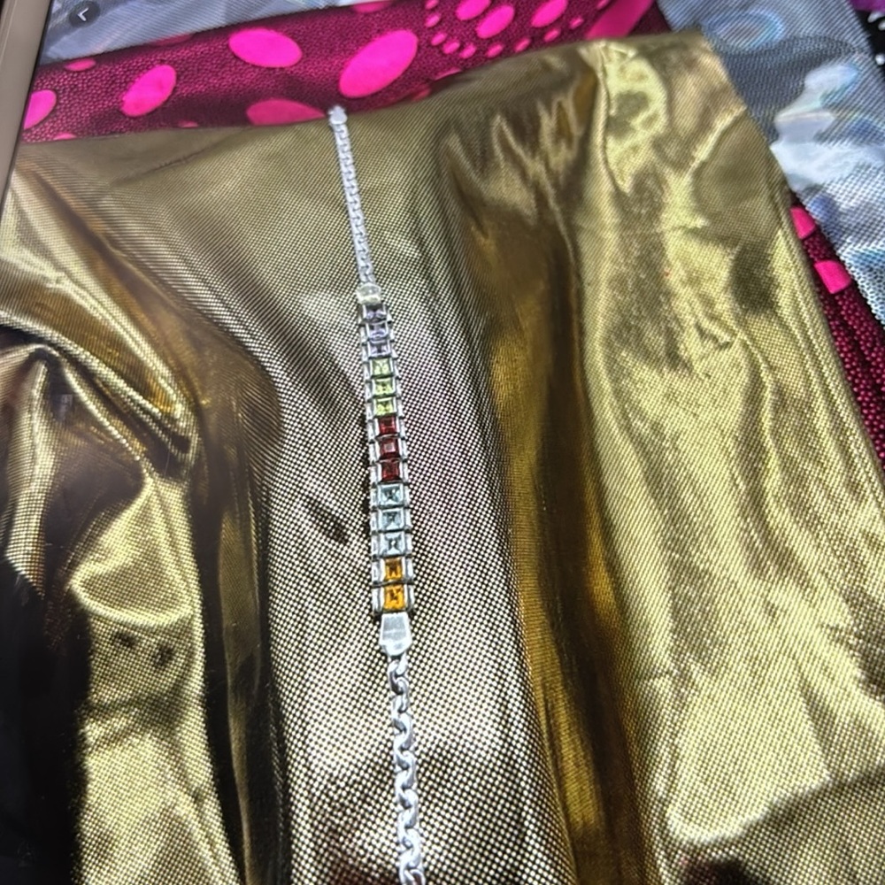 Ladies sterling silver 7” L(5) beautiful color gemstones square, tennis bracelet - Picture 3 of 7